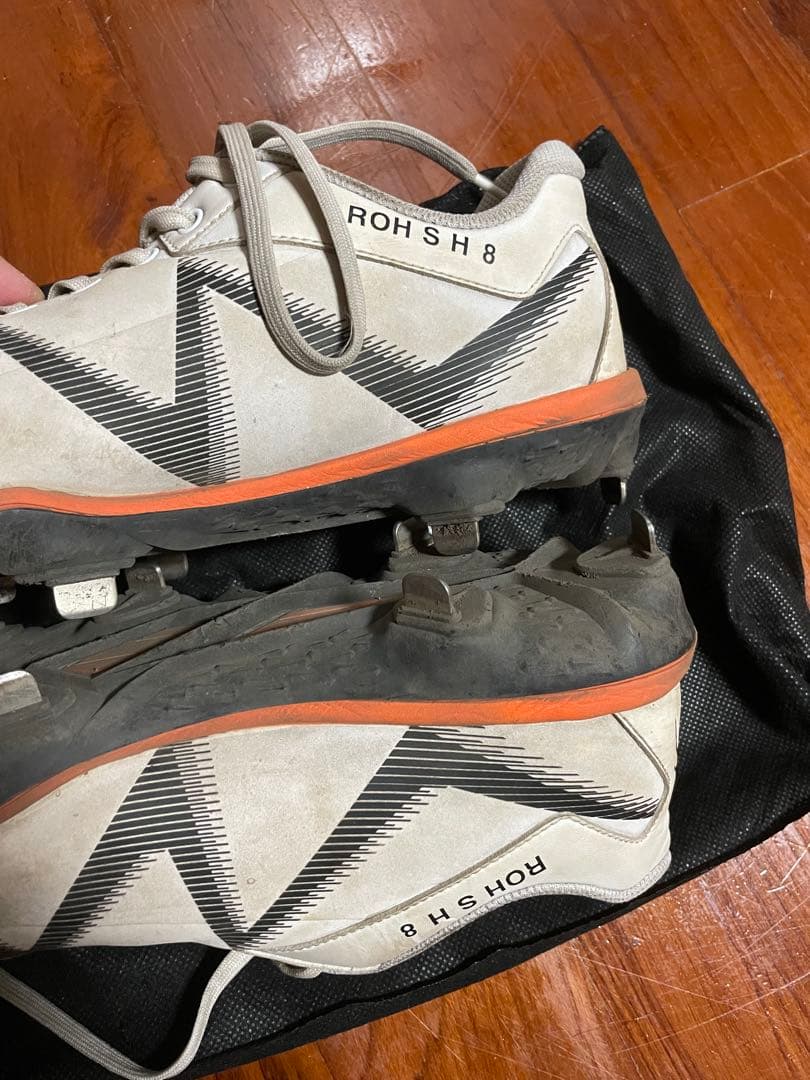 【実使用】ハンファ・イーグルス ノ・シファン選手 スパイク 背番号8 刻印あり