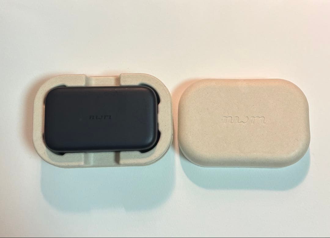 nwm DOTS ワイヤレスイヤホン ブラック