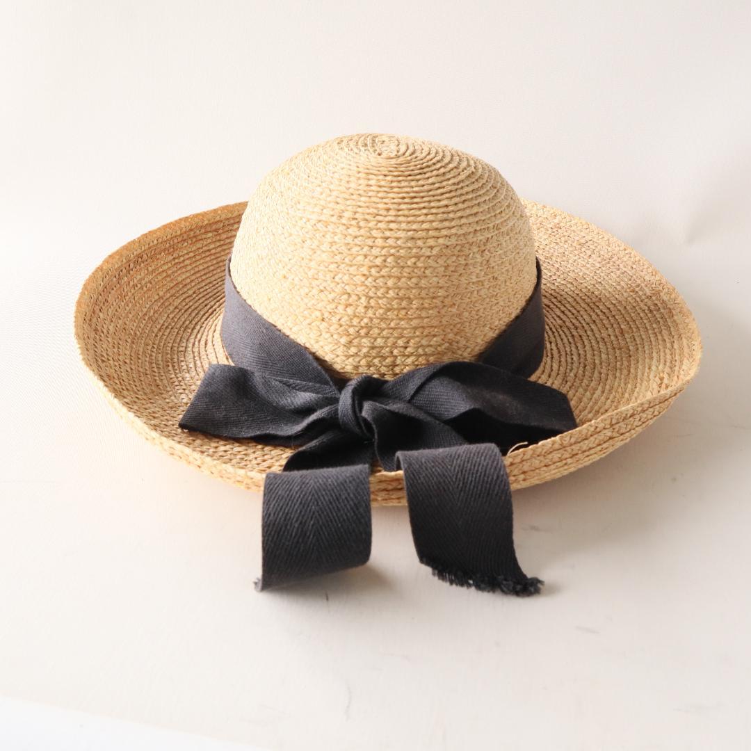 美品ヘレンカミンスキー　ニューポート　ラフィアハット　麦わら帽子　段ボールで発送