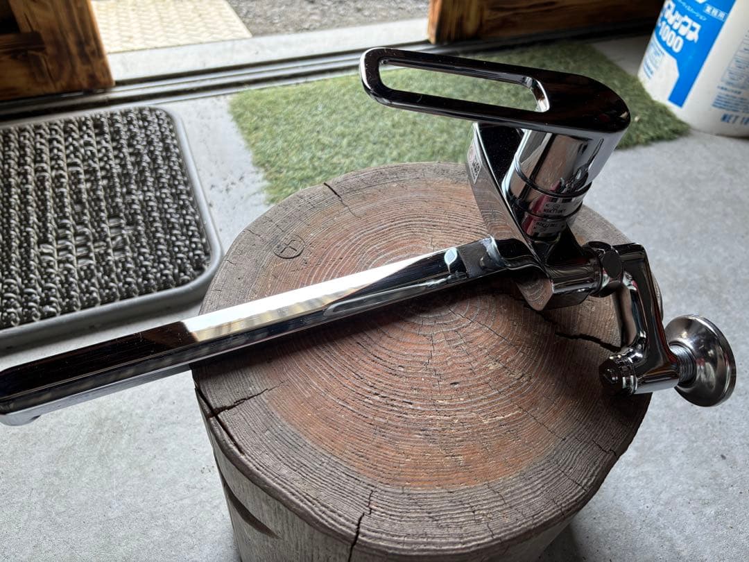 KVK 混合水栓　壁付　流し台　キッチン