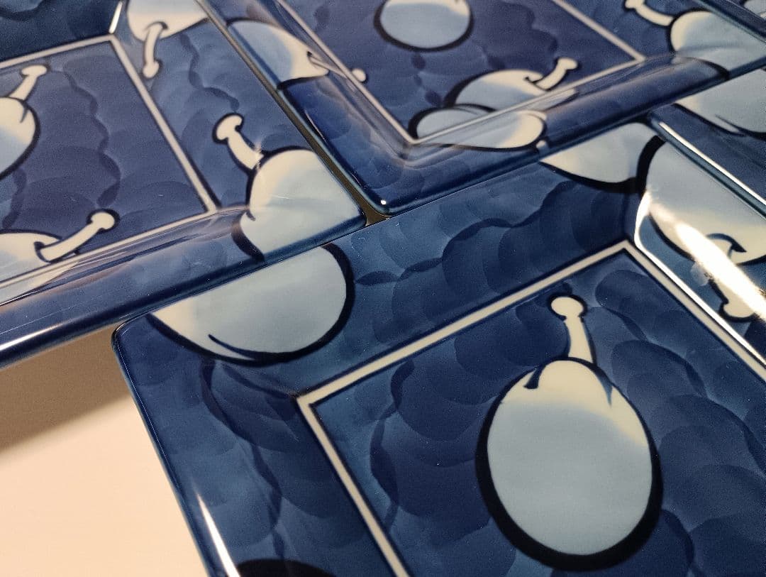 【未使用品】源右衛門窯 染濃 プルーン文 角皿 銘々皿 5枚組