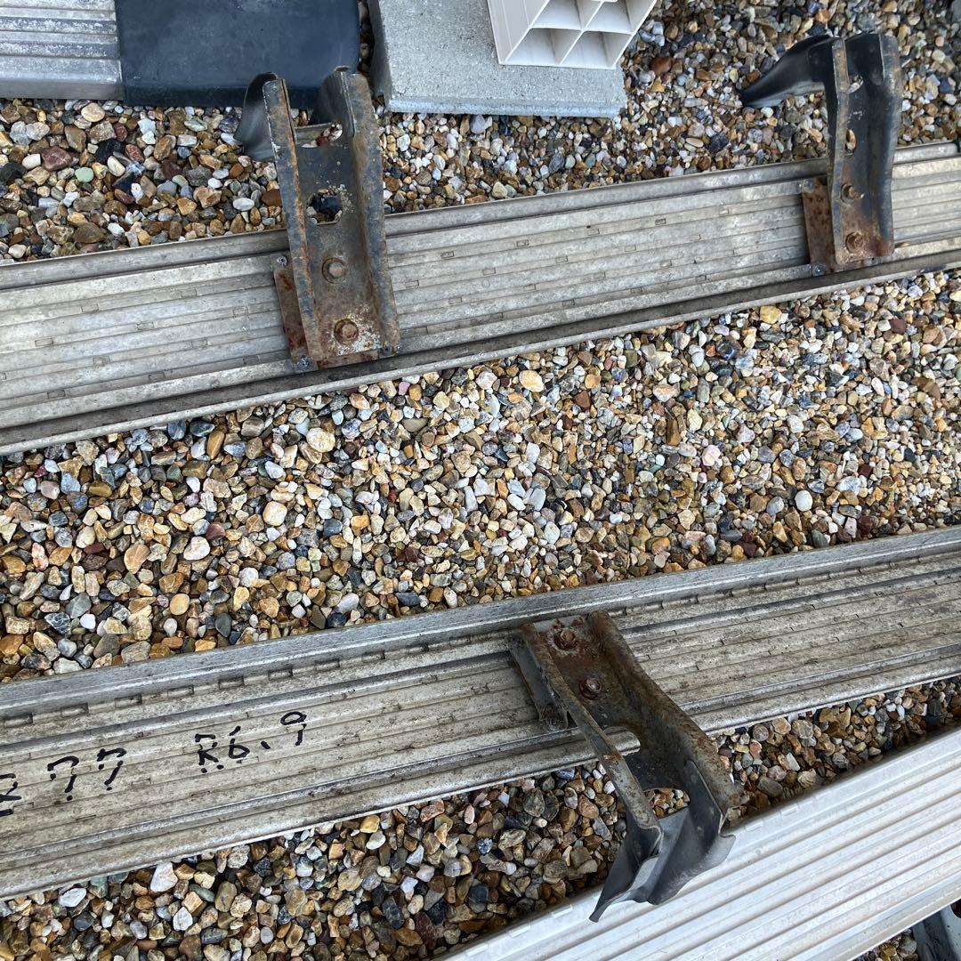 純正ステップ、ランクル70用HZJ76.77