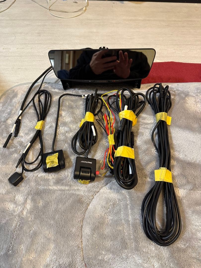 ALPINE アルパイ デジタルインナーミラードライブレコーダー付き！早い者勝ち