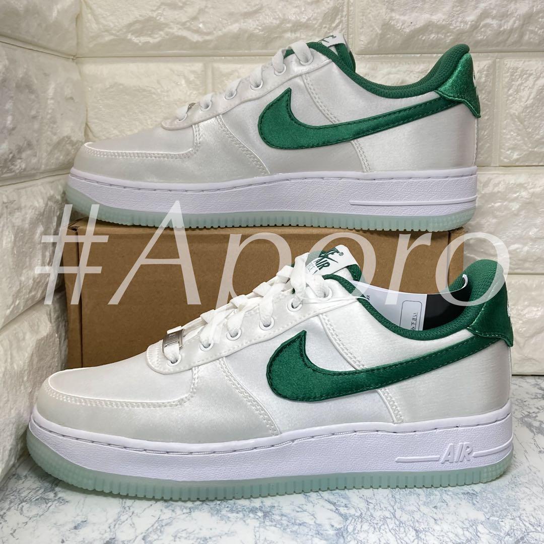 NIKE ナイキ AIR FORCE 1 エアフォース1 サテン グリーン 白