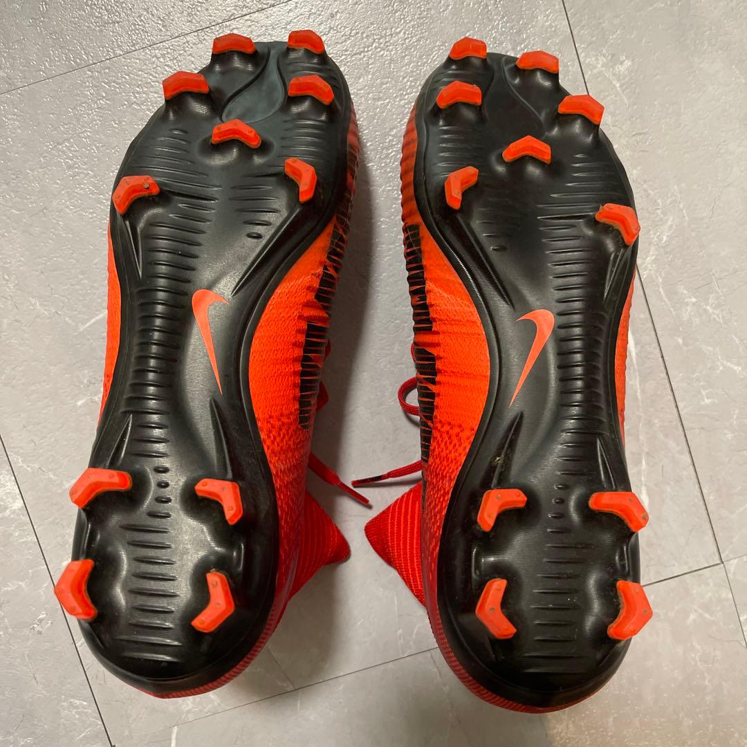 Nike Mercurial レッド/ブラック スパイク 26.5
