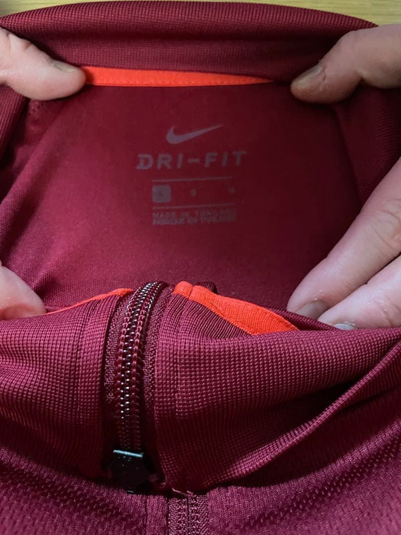 Nike Dri-FIT 赤 長袖ジャージ 2号 L 練習着4点セットになります