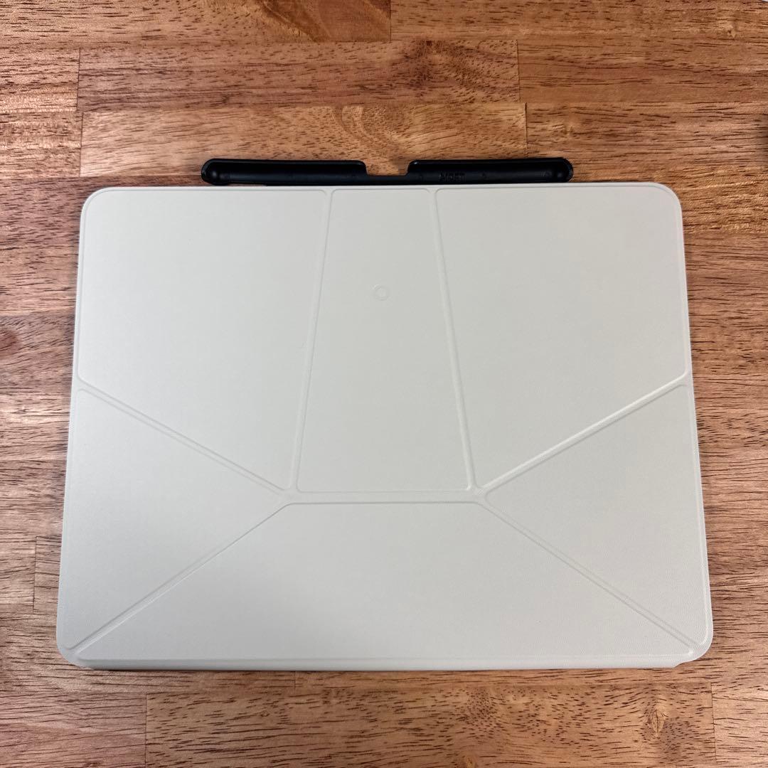 MOFT ダイナミックフォリオ 13 & 12.9 インチに対応