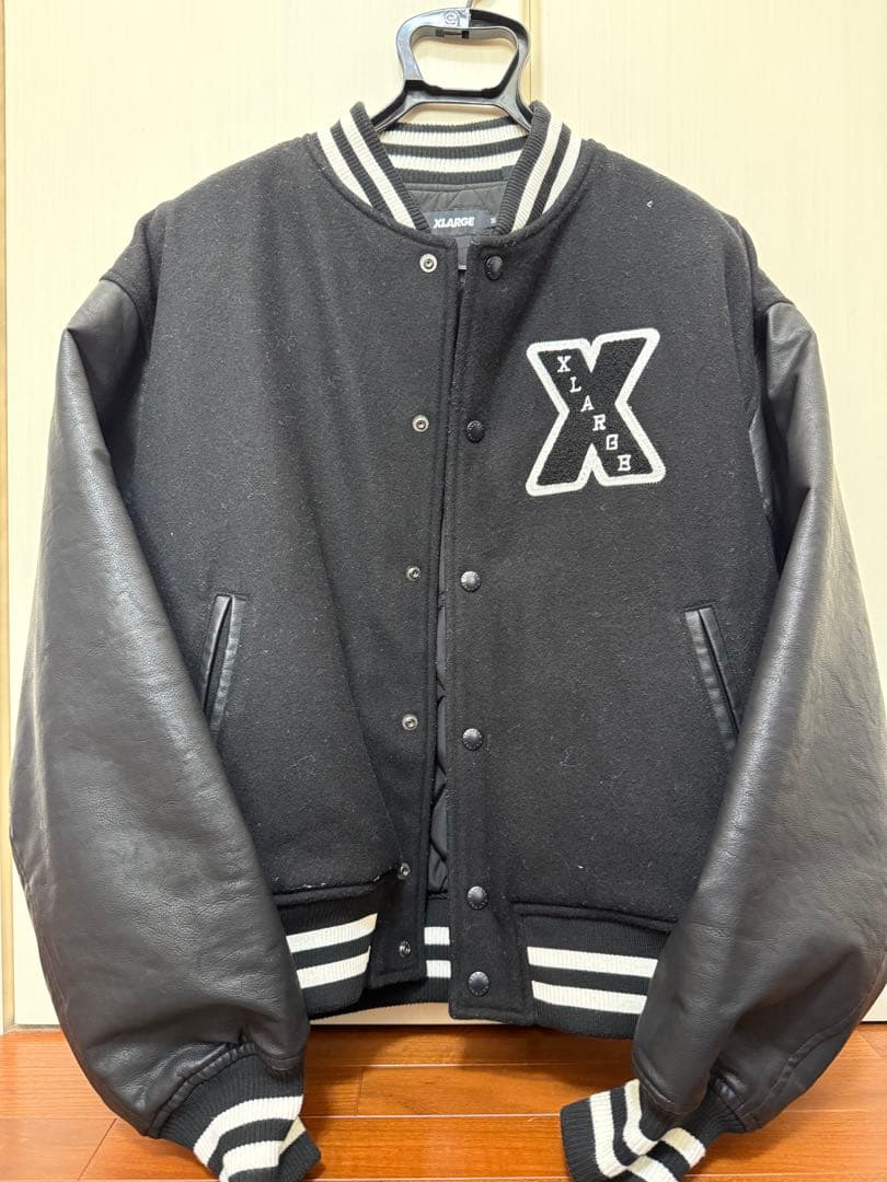 XLARGE スタジャン M ブラック