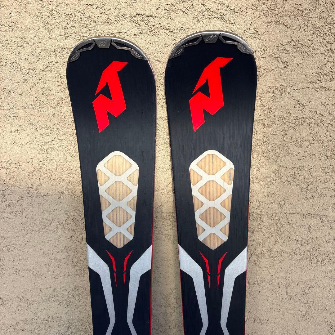 Nordica スキー板、ブーツ、Swixストック付き