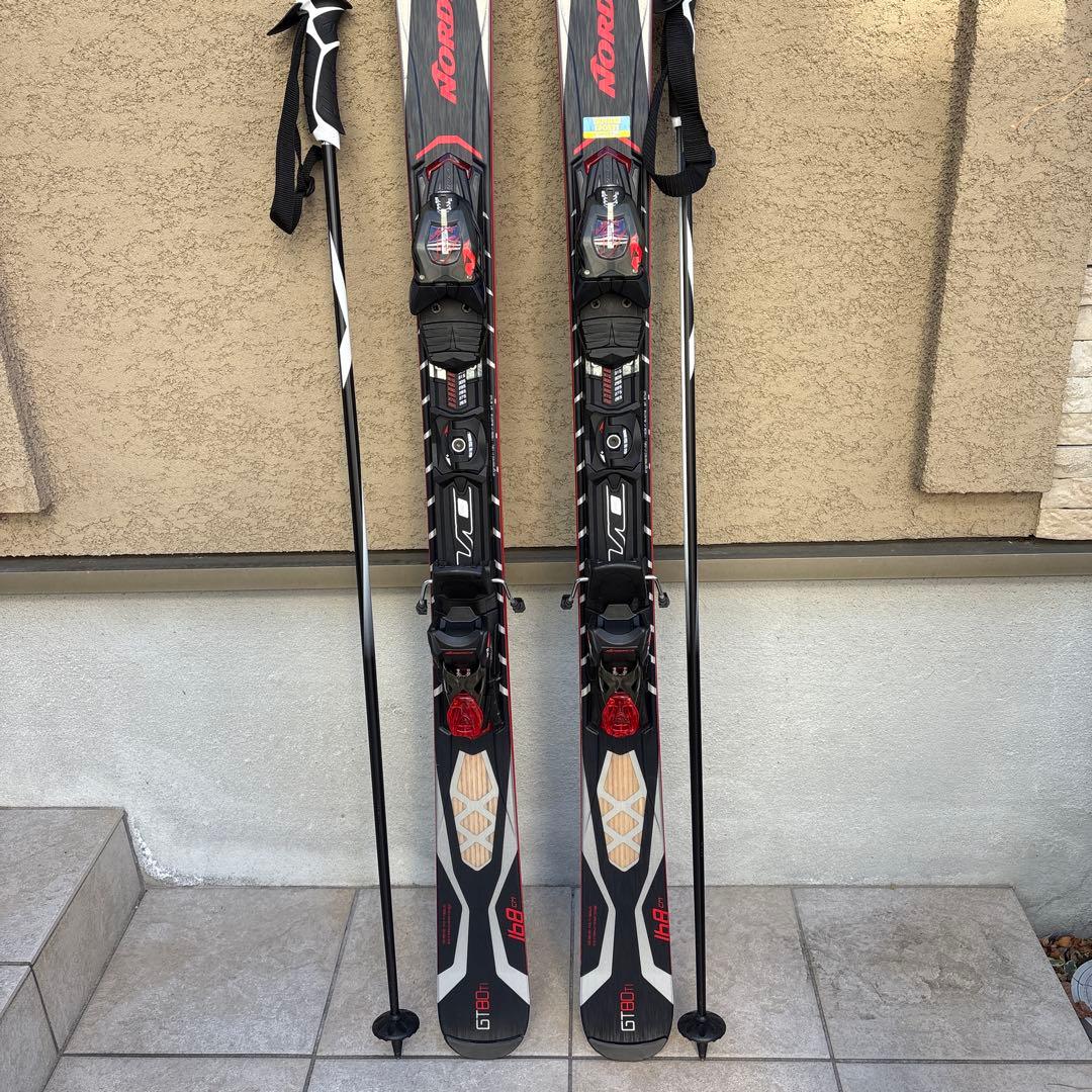 Nordica スキー板、ブーツ、Swixストック付き