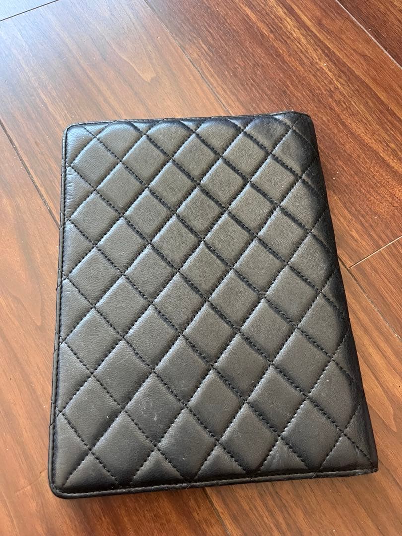 シャネル　CHANEL スケジュール帳　マトラッセ　手帳