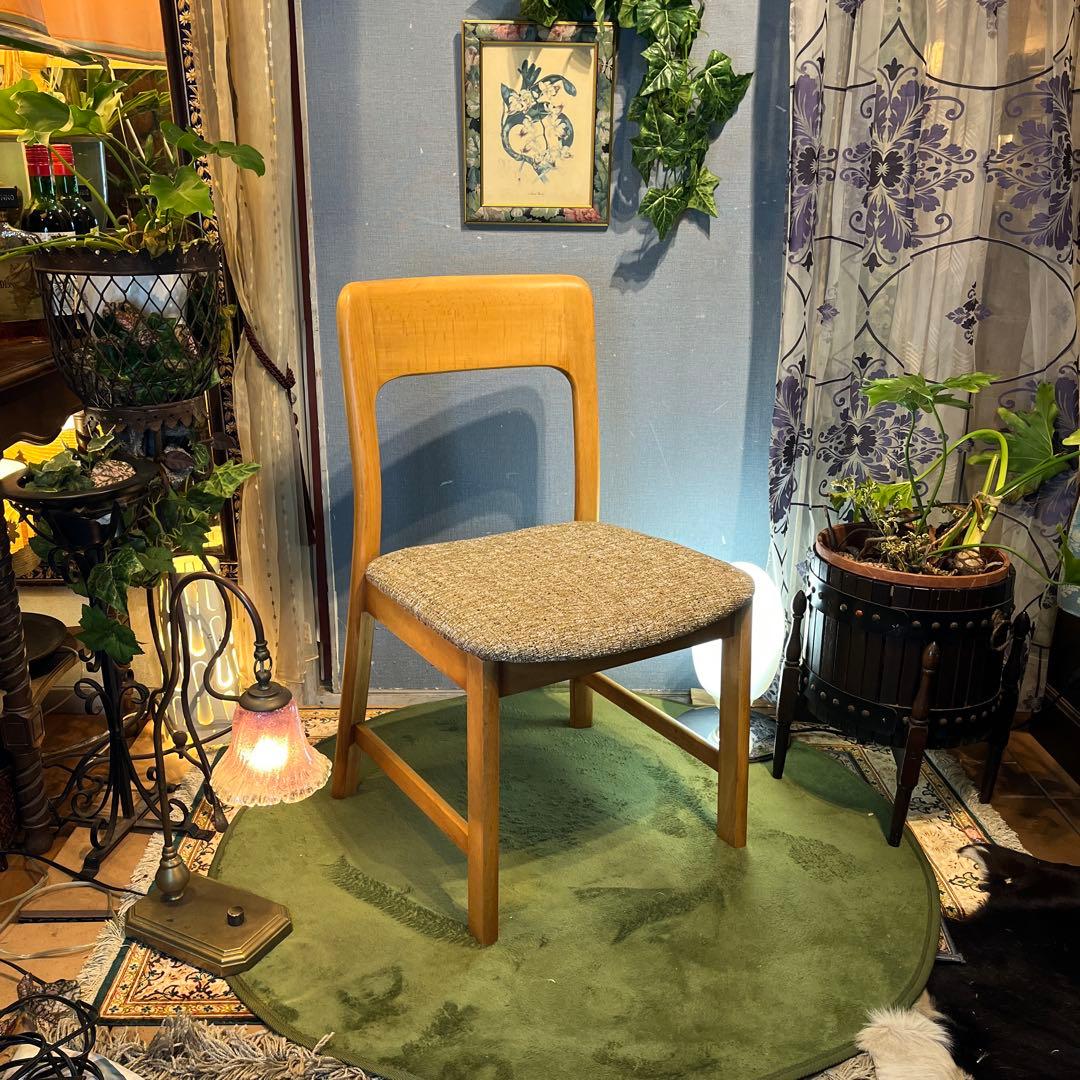 lauhverde 　L２　Sale 大日　ヴィンテージ 軽量チェア　北欧