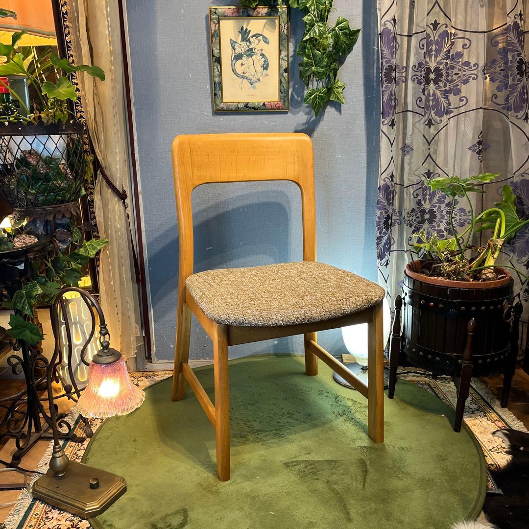 lauhverde 　L２　Sale 大日　ヴィンテージ 軽量チェア　北欧