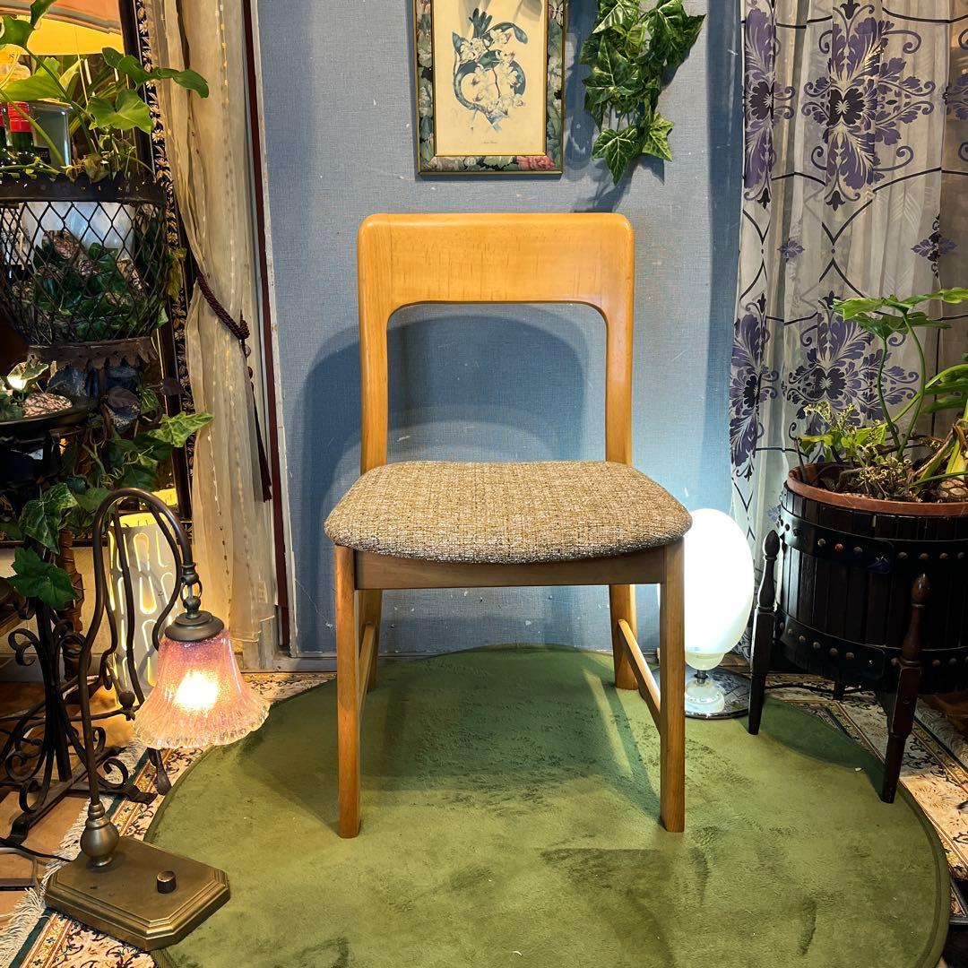 lauhverde 　L２　Sale 大日　ヴィンテージ 軽量チェア　北欧