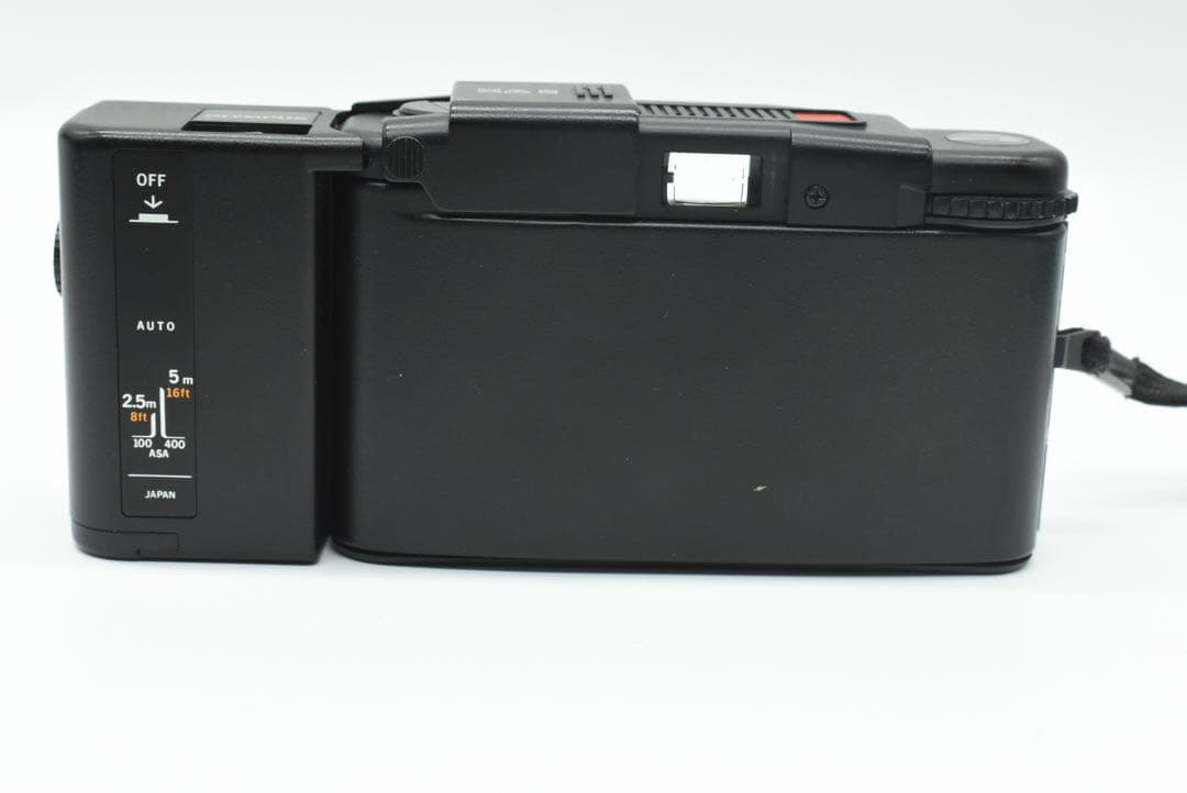 オリンパス OLYMPUS コンパクトフィルムカメラXA2➕A11