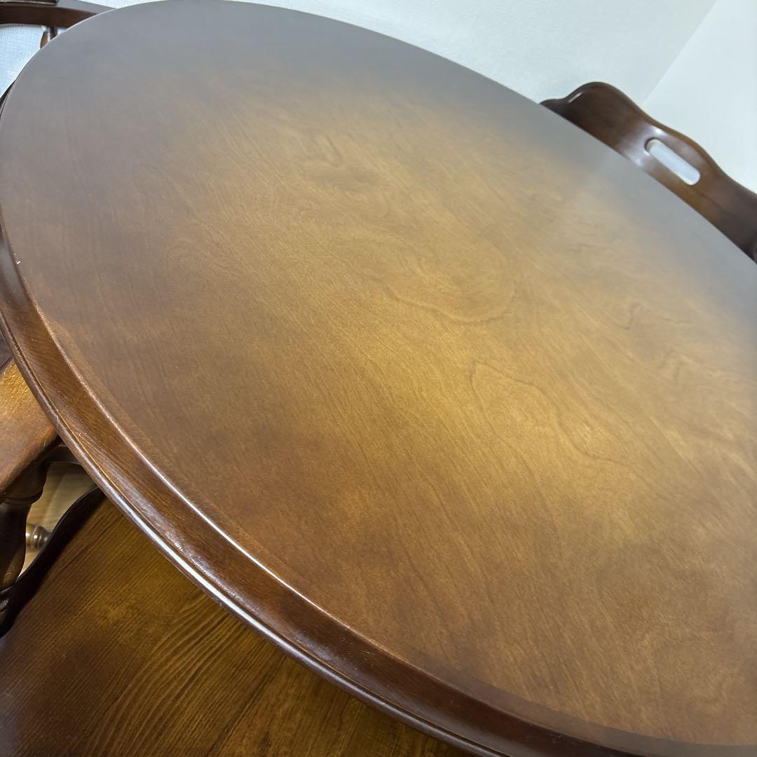 いちご様テーブル