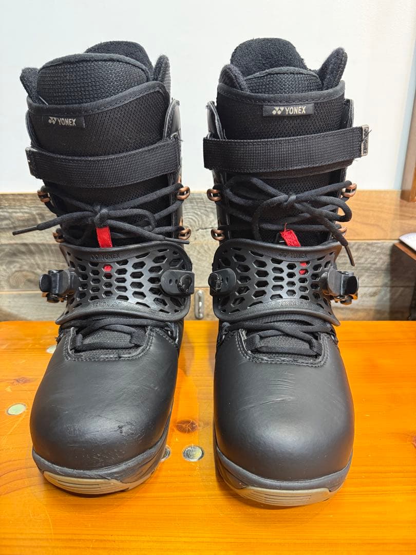 YONEXスノーボードBCセットaccublade ブーツ　バイン　スノーシュー