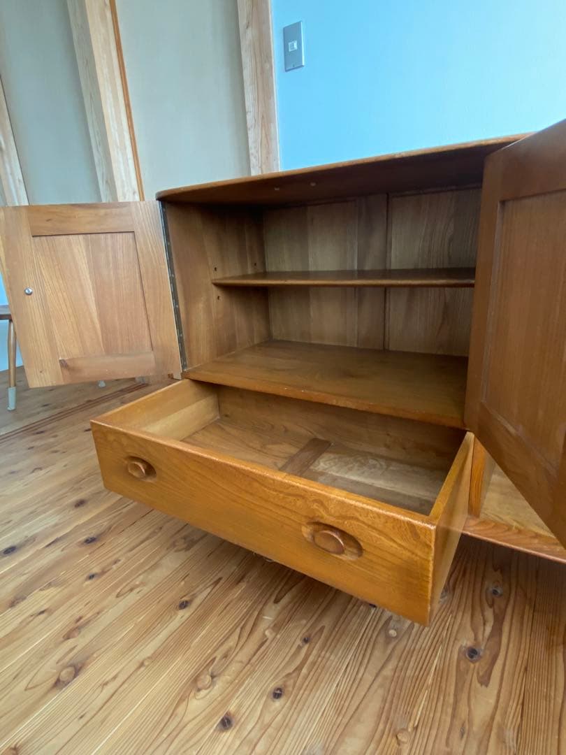 5つ星《A品》極良ブルーラベル　アーコールキャビネット