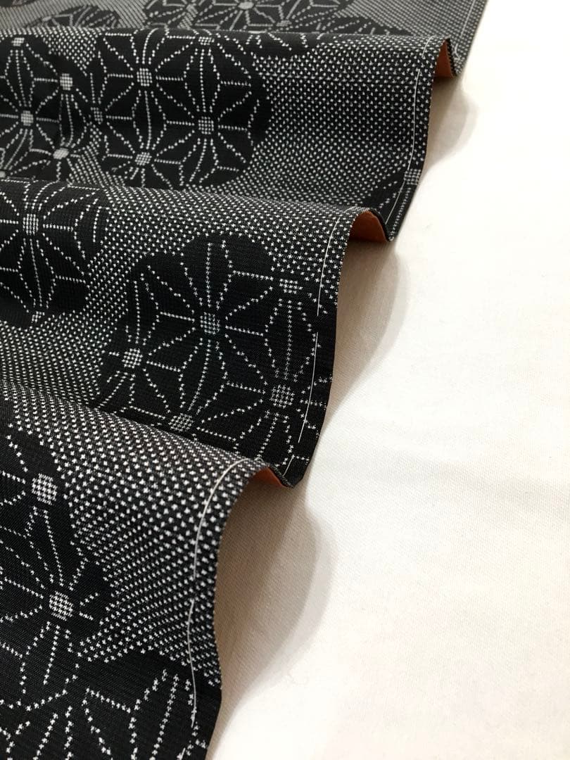 ご成約　２点おまとめ　洒落た大人の【本場大島紬】一元式　正絹　逸品❗️裄長め