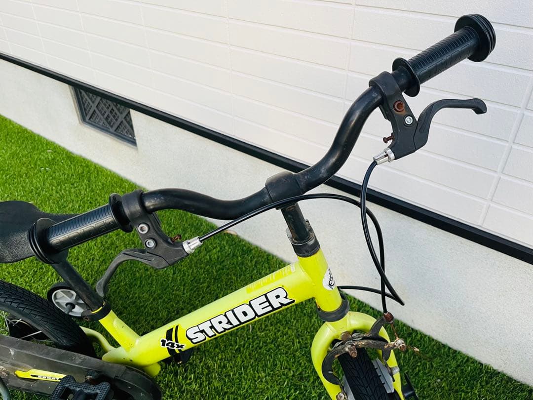 ストライダー キッズバイク STRIDER 14X ライムイエロー　黄色　自転車
