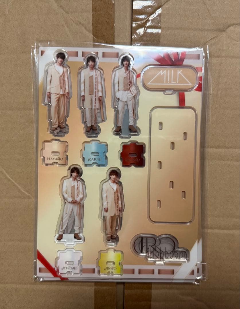 M!LK Ribbon 初回A.Bセット　アクスタ付き