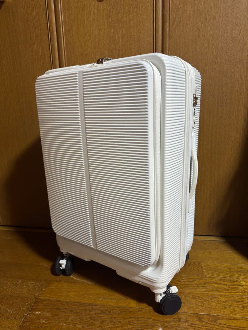 スーツケースＭ前開き拡張型ドリンクホルダーキャスターストッパー付き