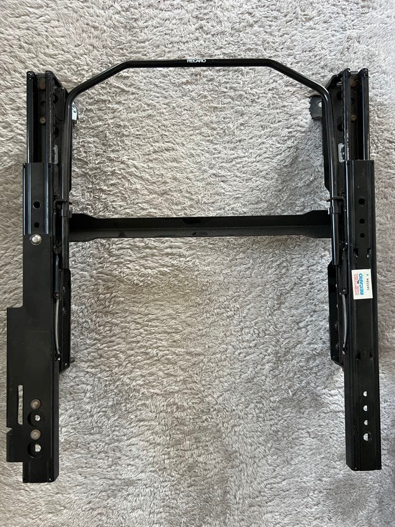 RECARO レカロ　シートレール　30プリウス　PRIUS 運転席用