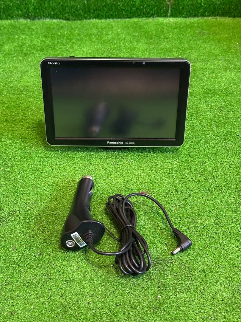 パナソニック CN-G720Dポータブルナビ. 地図データ2018年製.
