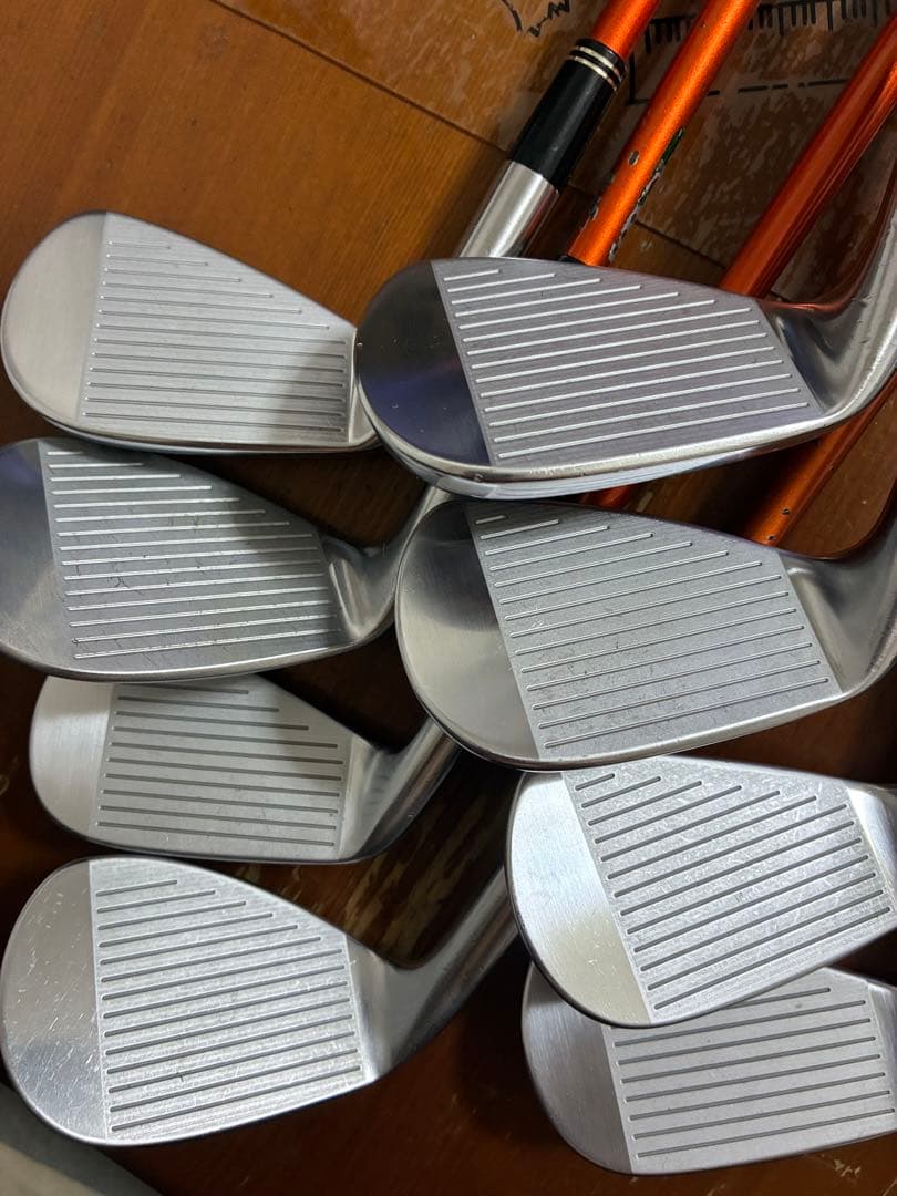 ダンロップ スリクソン Z565 アイアン Miyazaki Kaula 8S