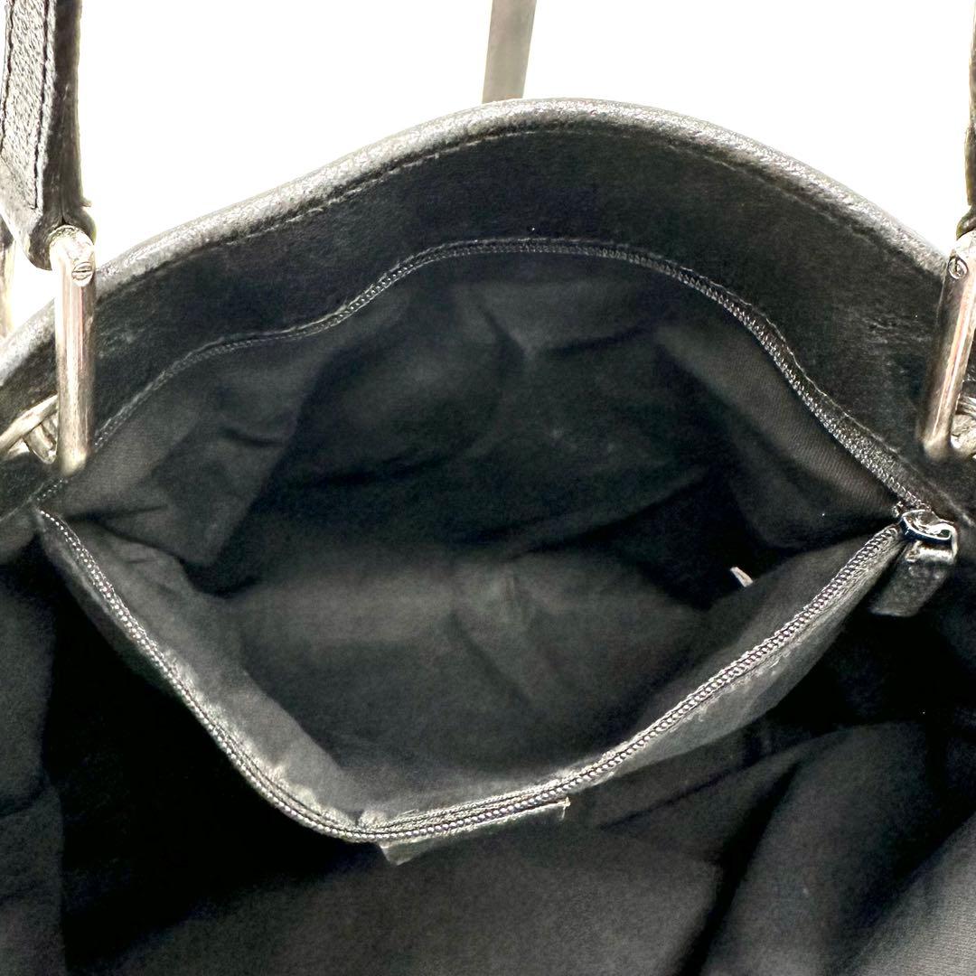 GUCCI トートバッグ 肩掛け ロゴ金具 A4 gg キャンバス ブラック