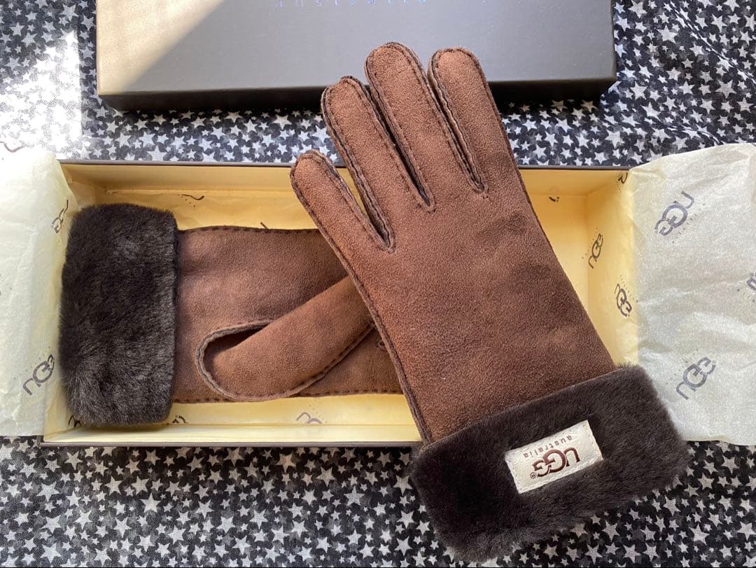 『ちびた様』UGGムートン手袋　チョコレート　M