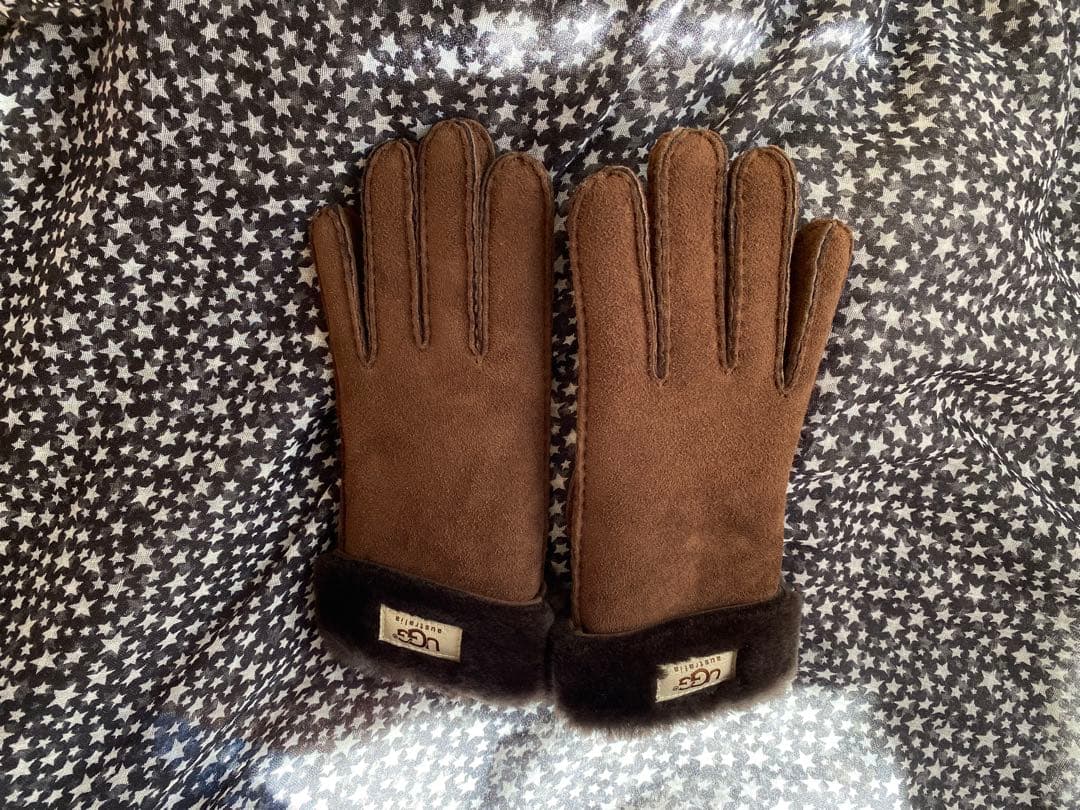 『ちびた様』UGGムートン手袋　チョコレート　M