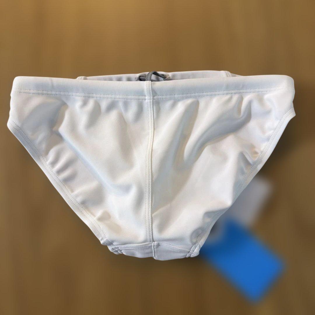 未使用　タグ付き　arena 競泳水着 Lサイズ ホワイト