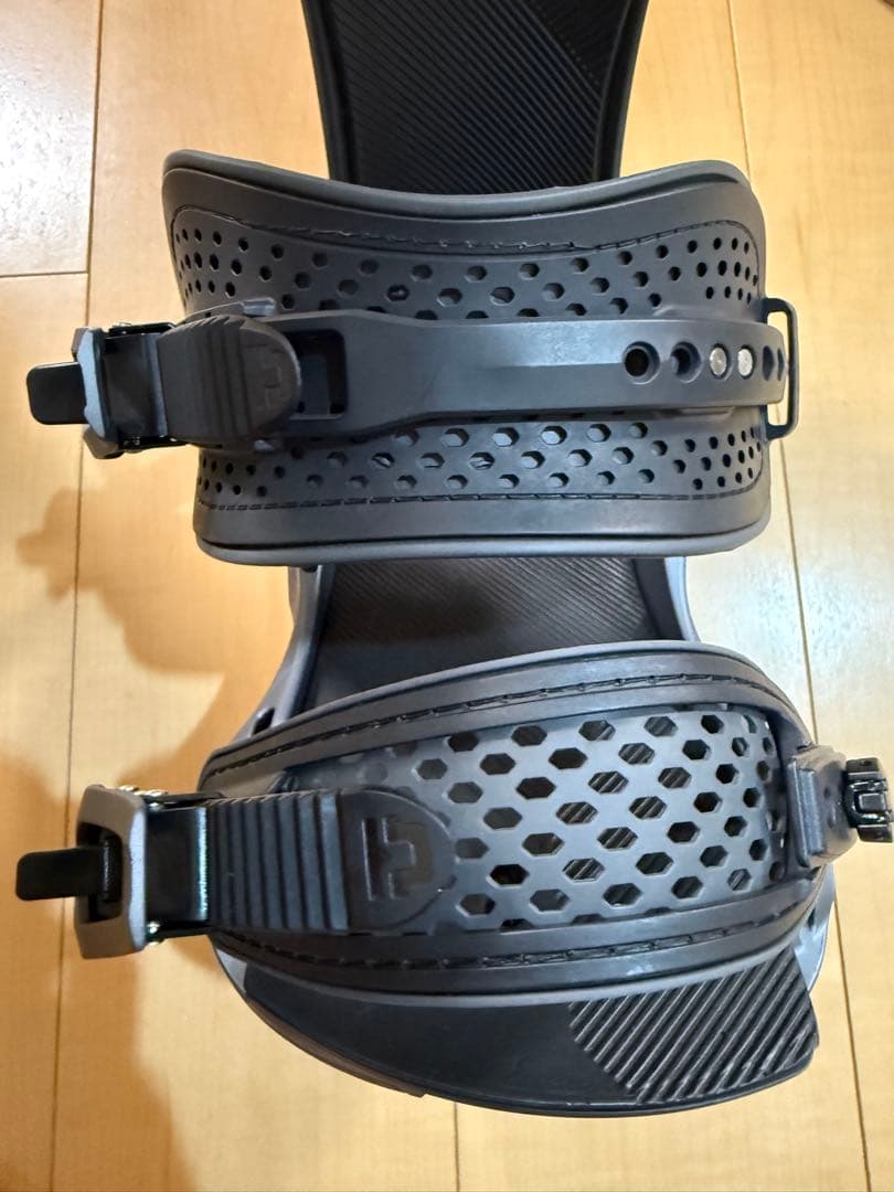 最終値下げ　UNION FORCE ユニオン　フォース　サイズM ガンメタ