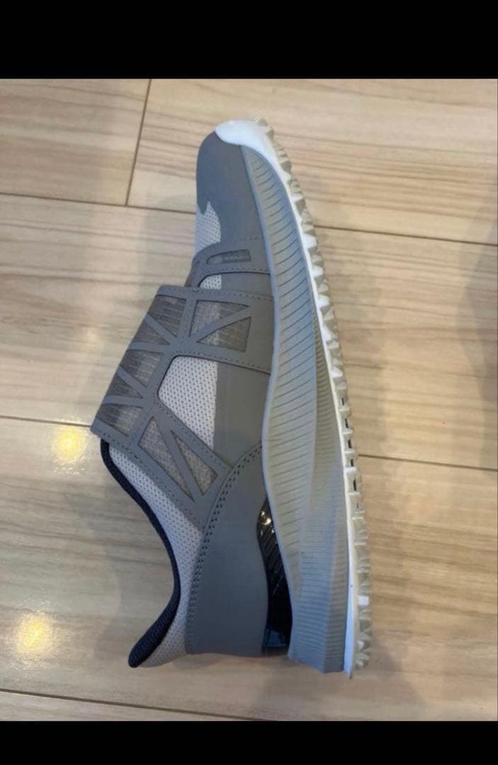 ニューバランス『ゴルフシューズFuelCell1001v4 スパイクレスBOA』