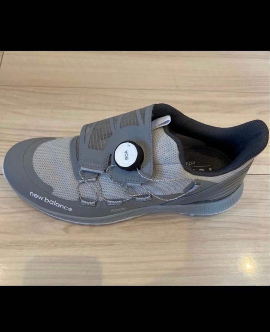 ニューバランス『ゴルフシューズFuelCell1001v4 スパイクレスBOA』