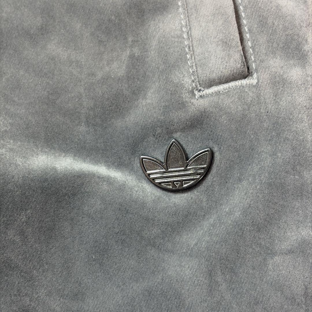 新品 アディダス 起毛ツイル オーバーサイズド ファイヤーバード トラックパンツ