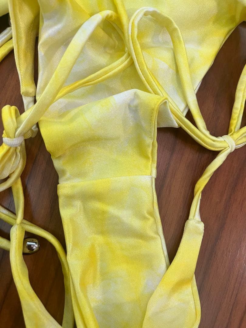 ベストボディジャパン公式水着 タイダイ柄イエロービキニ ＊Mサイズ