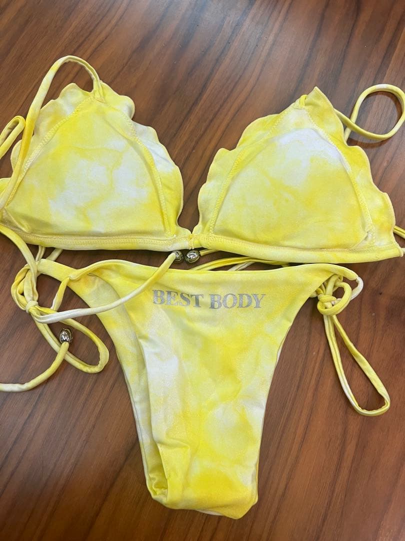 ベストボディジャパン公式水着 タイダイ柄イエロービキニ ＊Mサイズ
