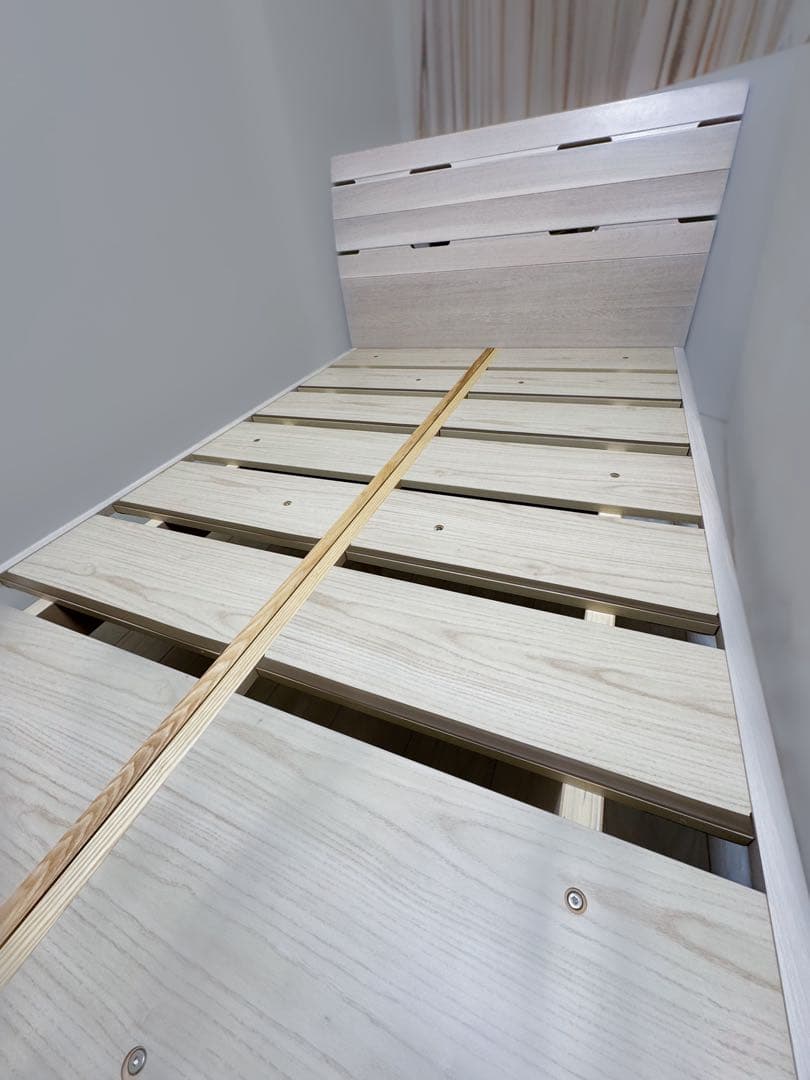 カリモクベッドフレーム　セミダブル　NU82 送料込み　本日まで‼️