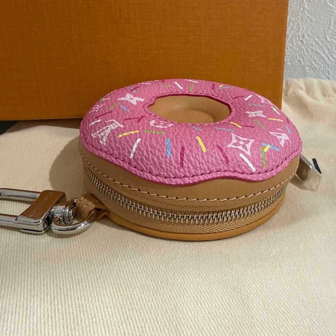 ルイヴィトン　バッグチャーム・LV ドーナッツ