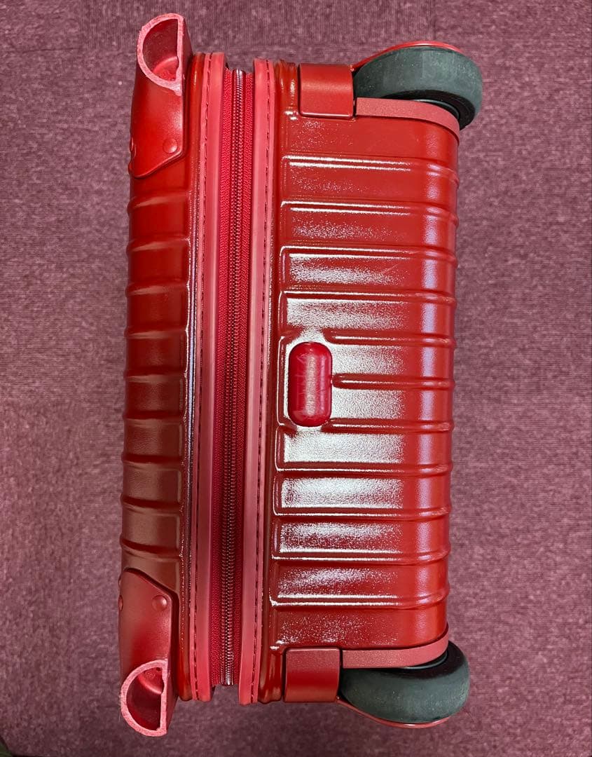 RIMOWA 2輪レッド キャリーケース TSAロック付き