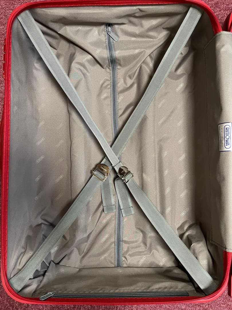 RIMOWA 2輪レッド キャリーケース TSAロック付き