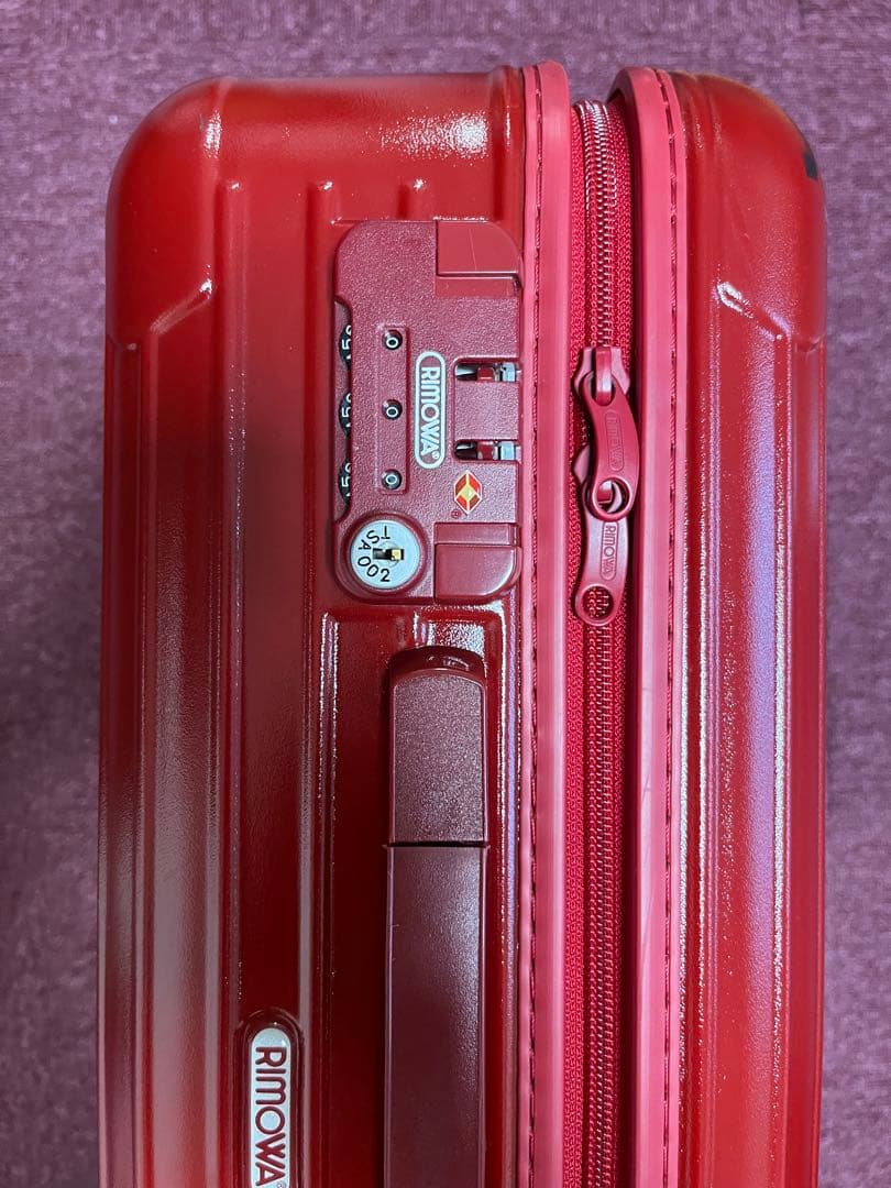RIMOWA 2輪レッド キャリーケース TSAロック付き
