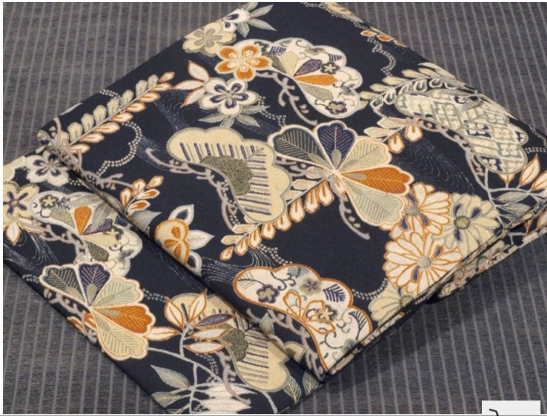 メル様確約 流水に笠松と草花文様 型染め