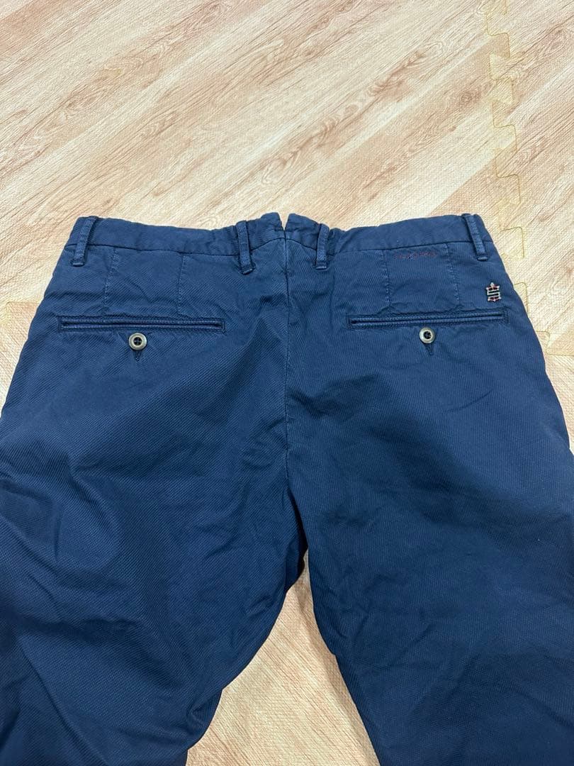 インコテックス　ネイビー スリムフィット チノパン
