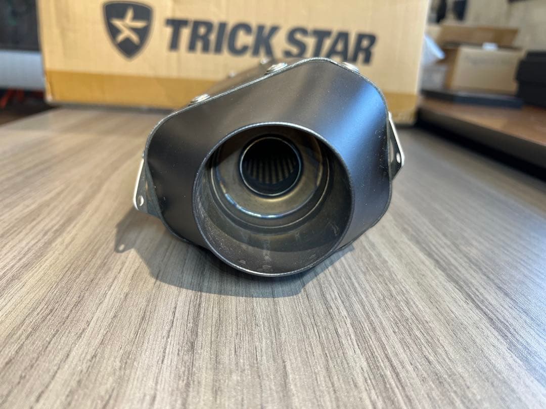 zx25r TRICK STAR IKAZUCHI スリップオンマフラー