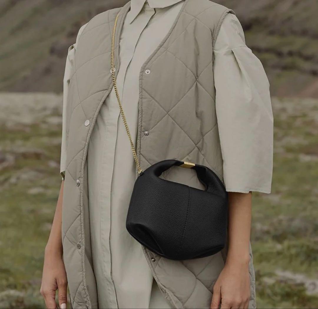 新品 未使用 POLENE ポレーヌ Beri ベリ ショルダーバッグ レザー