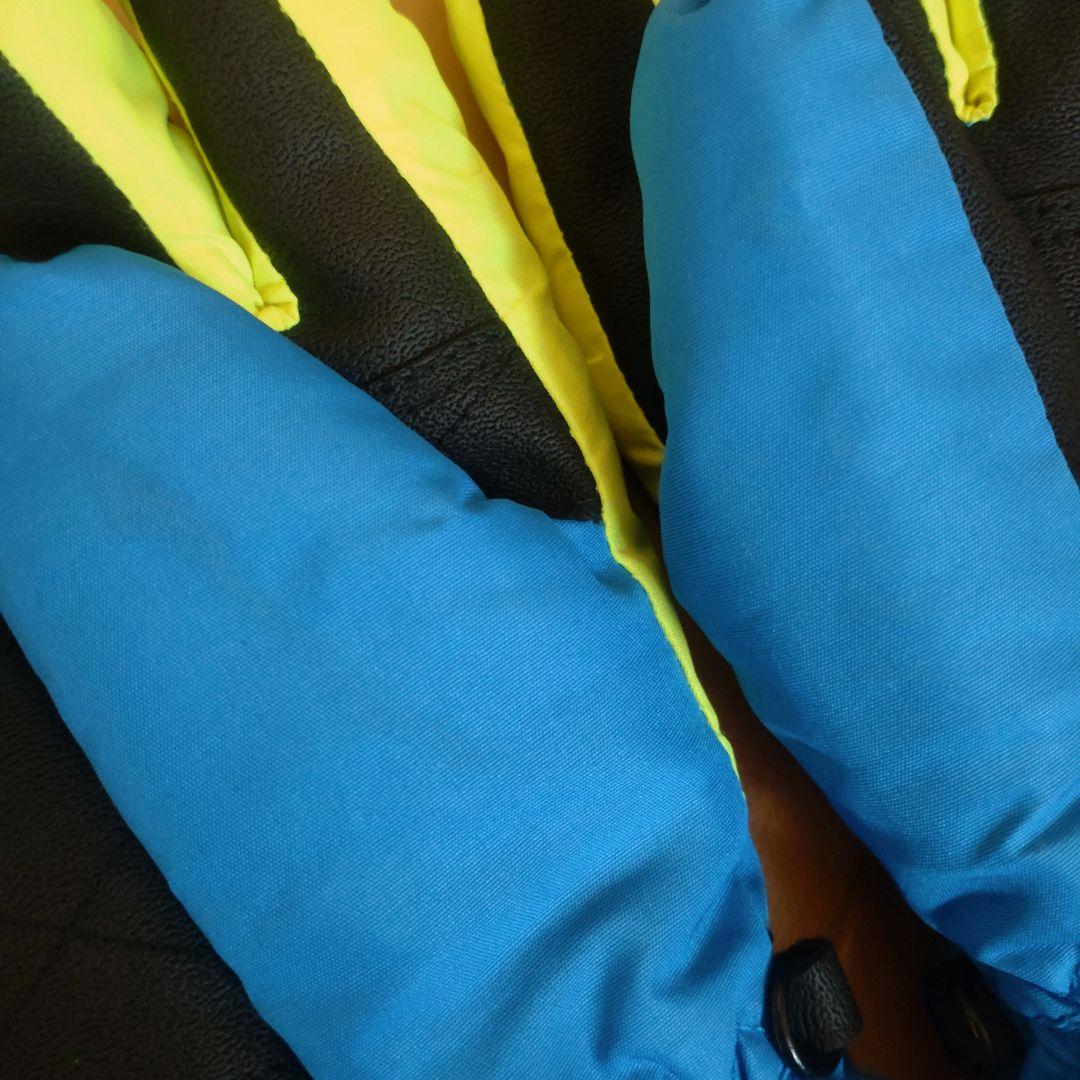 1回使用☆フェニックス スキーウェア上下セット140cm サイズ調整可 手袋付き