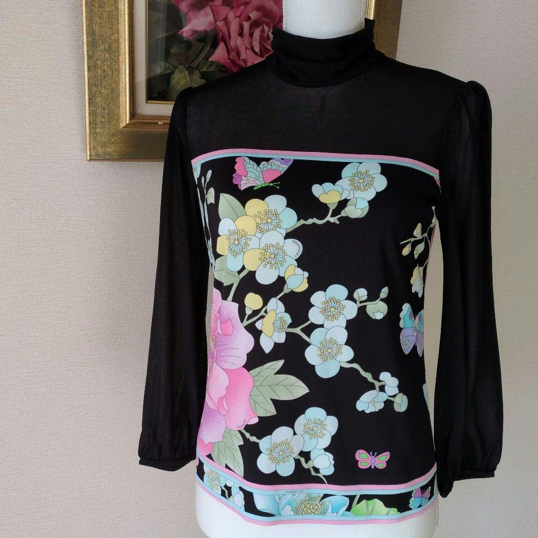 レオナール花柄 黒長袖トップス